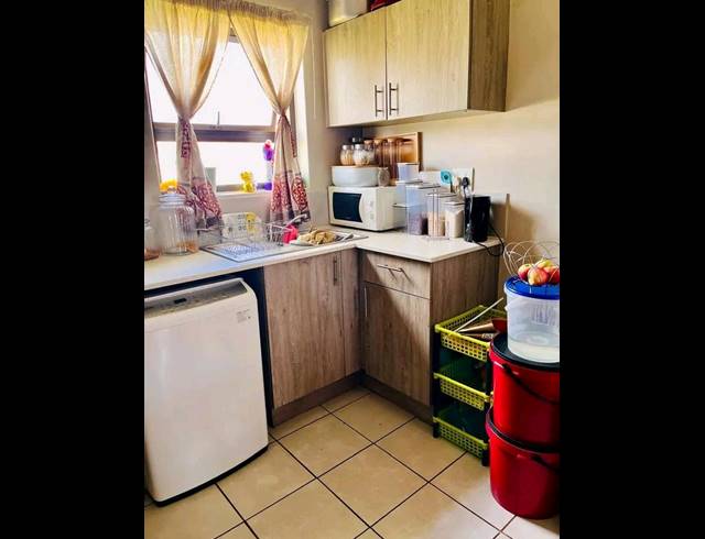 2 BEDROOM HOUSE FOR SALE IN DAWN PARK EXT